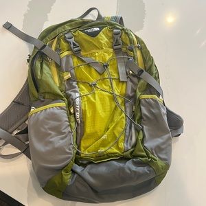 North face angstrom 30L backpack